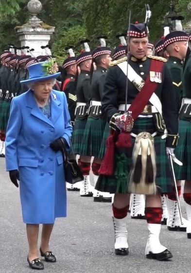 元「女王陛下のボディガード」ジョニー・トンプソン少佐（現チャールズ国王の侍従） おすすめおとしぶみ（おすすめ作品・エピソードご紹介）